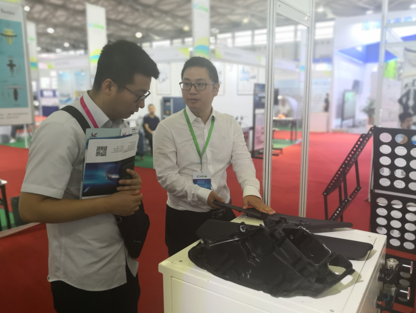 上海汽车内外饰展会现场-蜜桃精品成人影片蜜桃网站在线观看机